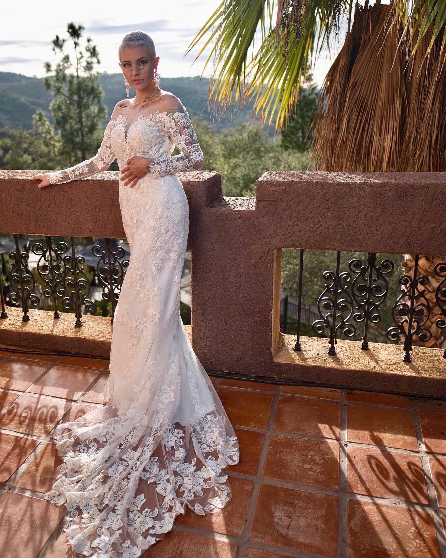 Harper Lace Mermaid Wedding Dress | V-Neck & Low Back Gown | Vintage Bridal  Style | Full Moon Bridal Couture