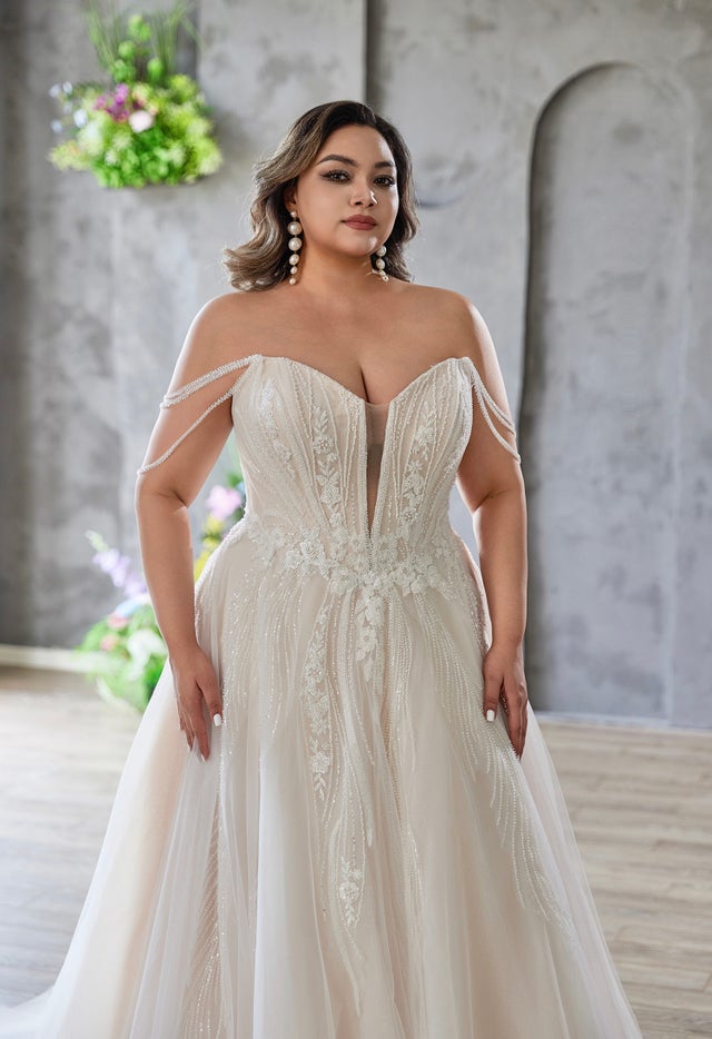 Romantic Fairy Bridal Gowns | Ethereal & Whimsical Wedding Dresses | Full  Moon Bridal Couture