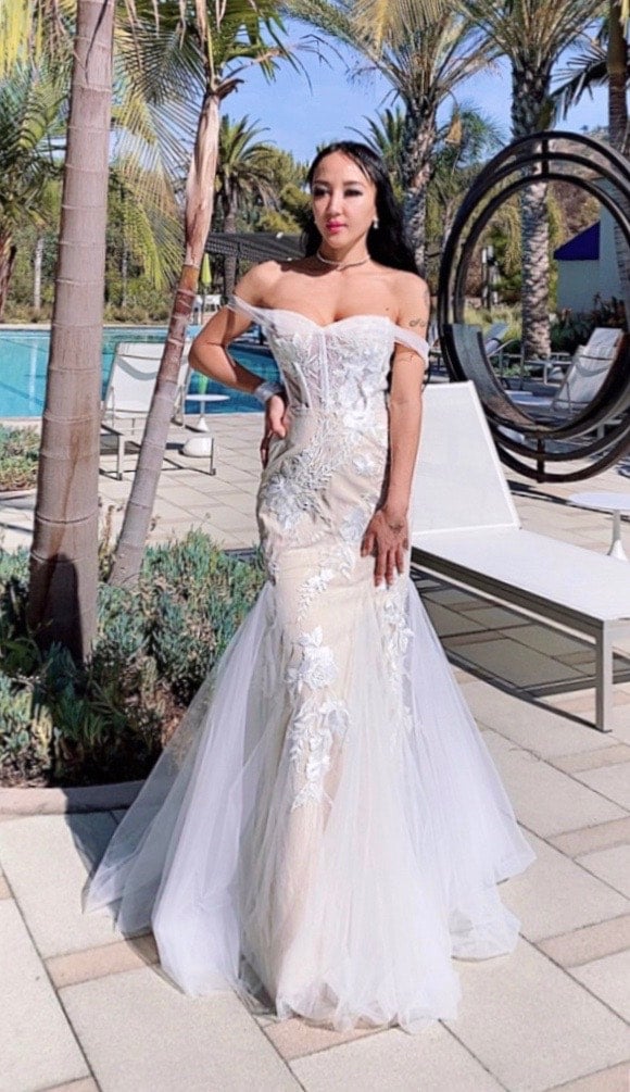 off the shoulder wedding dress with detachable skirt Detachable Sleeves Pleated Tulle Allover Wedding Ballgown