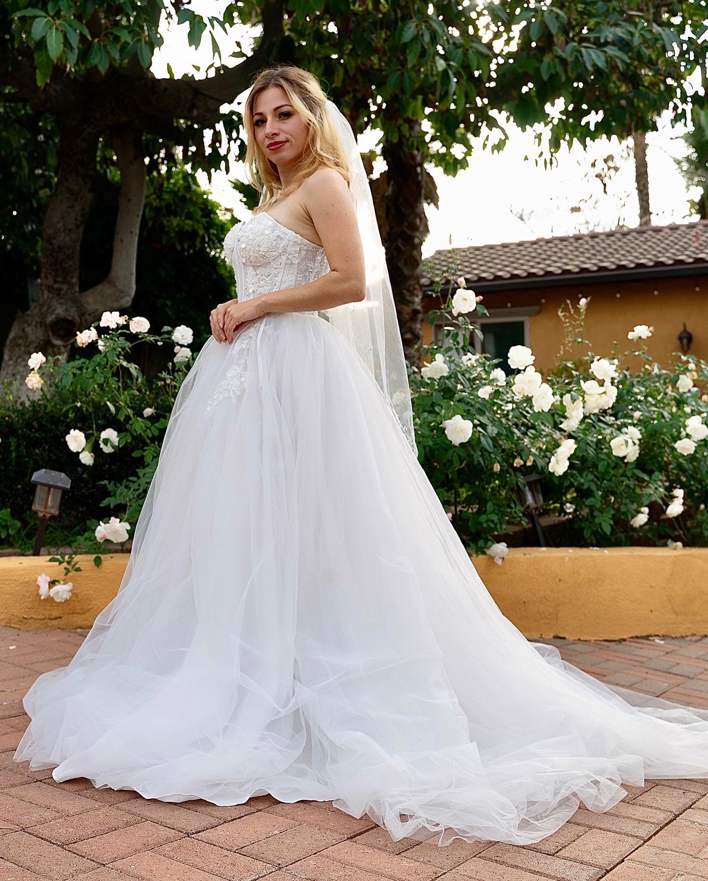 strapless corset princess wedding dresses Fairy Strapless Corset Princess Style Wedding Dress with Removable Sleeves EU32