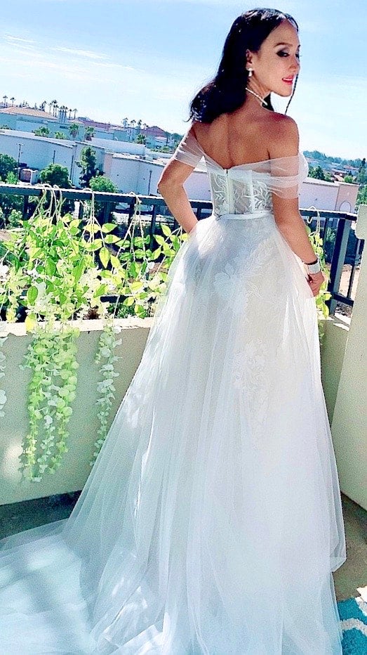off the shoulder wedding dress with detachable skirt Wedding dresses with detachable skirts